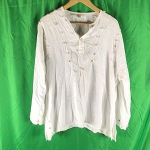 Women’s lolo size medium